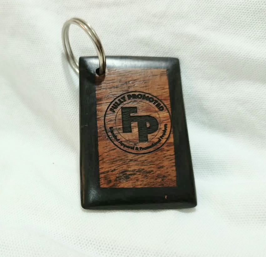 Porte-clés en bois artisanal